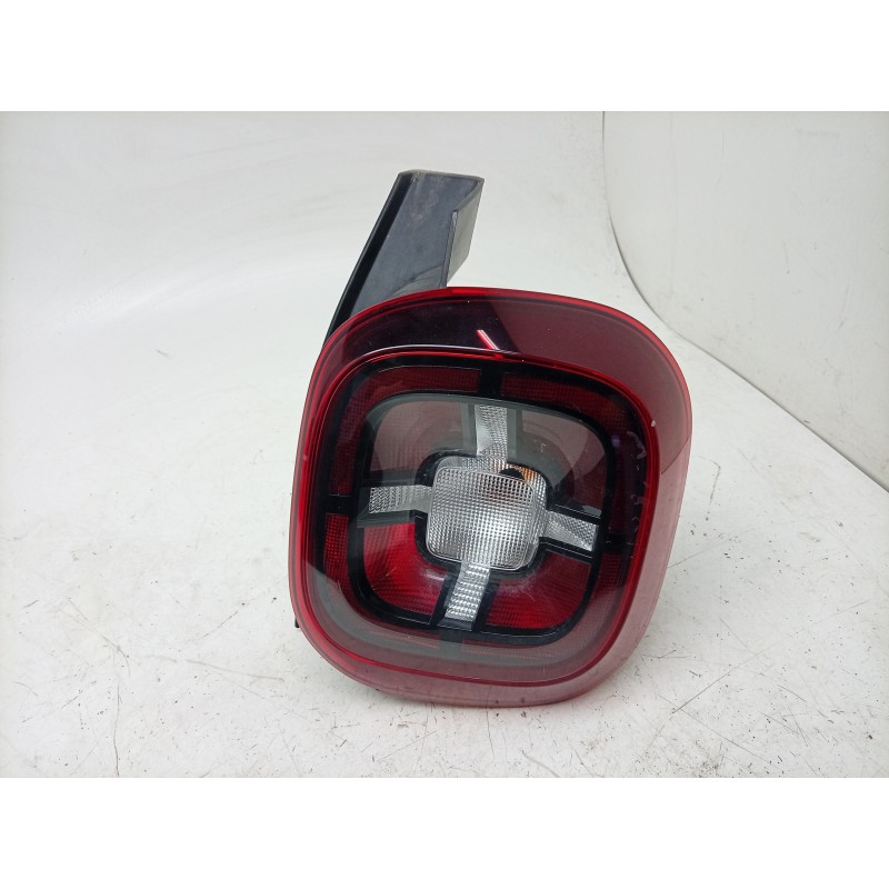 Recambio de piloto trasero derecho para dacia duster (hm_) 1.2 tce 125 (hmma) referencia OEM IAM  265503601R 103F08591770/572052