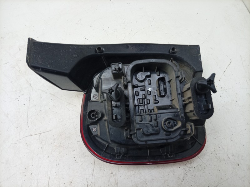 Recambio de piloto trasero derecho para dacia duster (hm_) 1.2 tce 125 (hmma) referencia OEM IAM  265503601R 103F08591770/572052