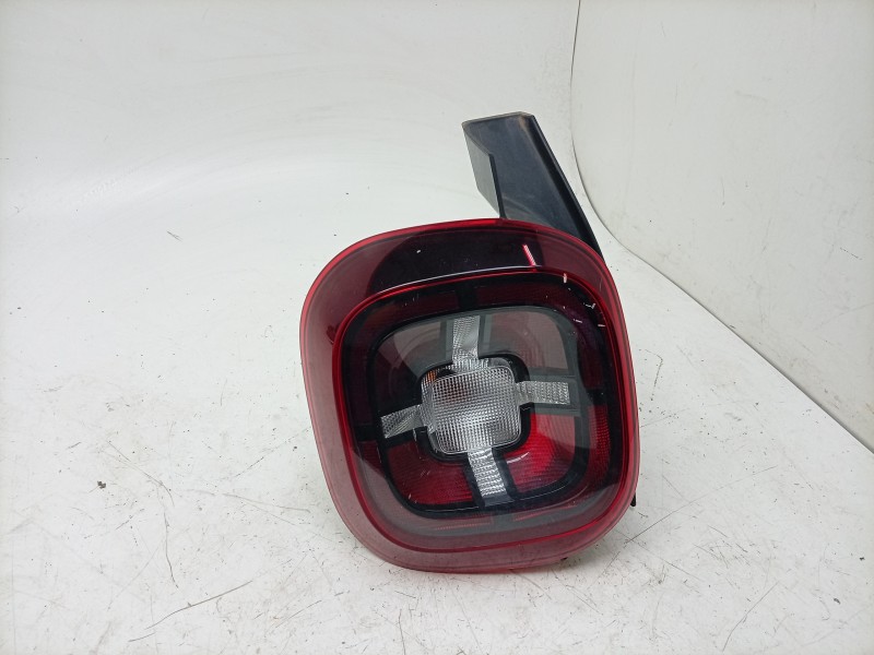 Recambio de piloto trasero izquierdo para dacia duster (hm_) 1.2 tce 125 (hmma) referencia OEM IAM  265558217R 103F08591771/5720
