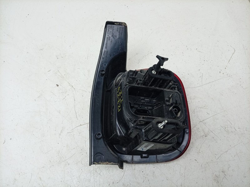 Recambio de piloto trasero izquierdo para dacia duster (hm_) 1.2 tce 125 (hmma) referencia OEM IAM  265558217R 103F08591771/5720