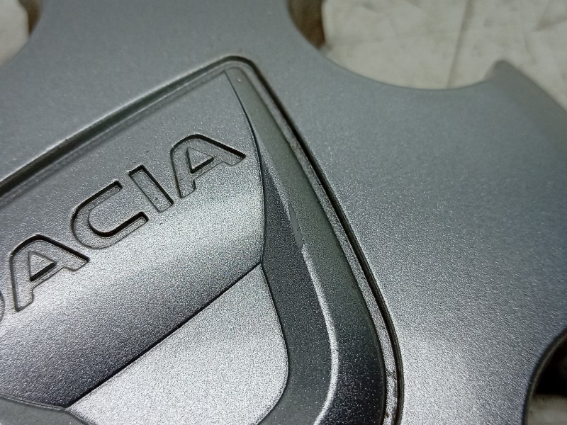 Recambio de tapacubos para dacia duster (hm_) 1.2 tce 125 (hmma) referencia OEM IAM  403157451R 