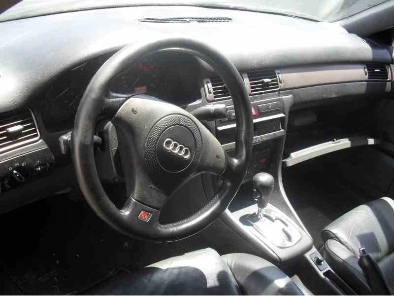 audi a6 berlina (4b2) del año 1998