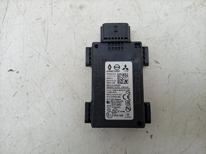 Recambio de modulo electronico para renault rafale referencia OEM IAM  284N03389R 