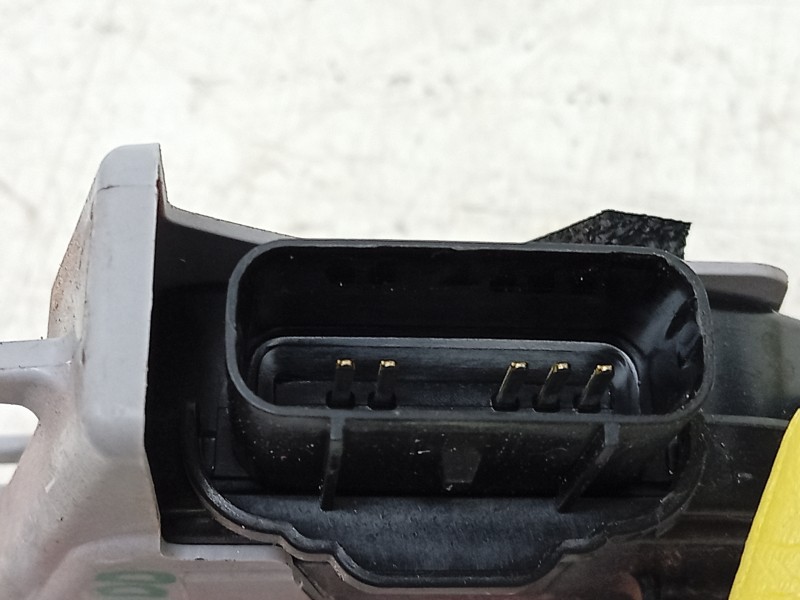 Recambio de cerradura puerta delantera derecha para kia stinger (ck) 2.0 tgdi cat referencia OEM IAM  81320J5010 