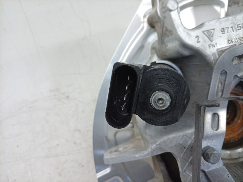 Recambio de mangueta trasera izquierda para porsche taycan (y1a) 4s referencia OEM IAM  971505435J 