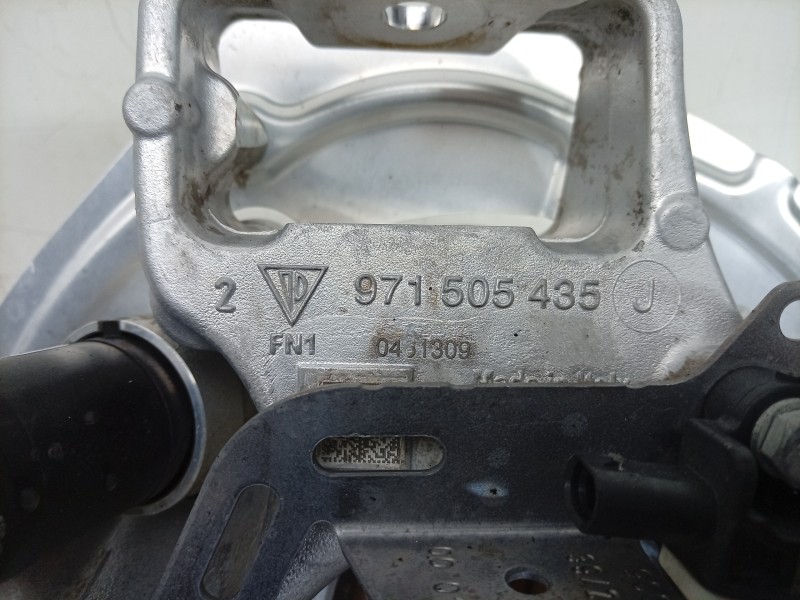 Recambio de mangueta trasera izquierda para porsche taycan (y1a) 4s referencia OEM IAM  971505435J 