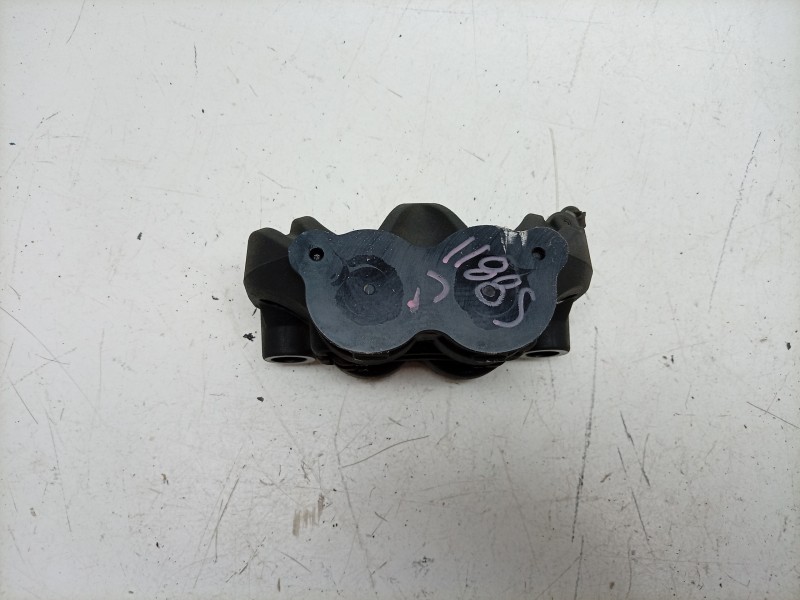 Recambio de pinza de freno delantera derecha para honda cb1000 r cb 1000r referencia OEM IAM  45250MJMD31 
