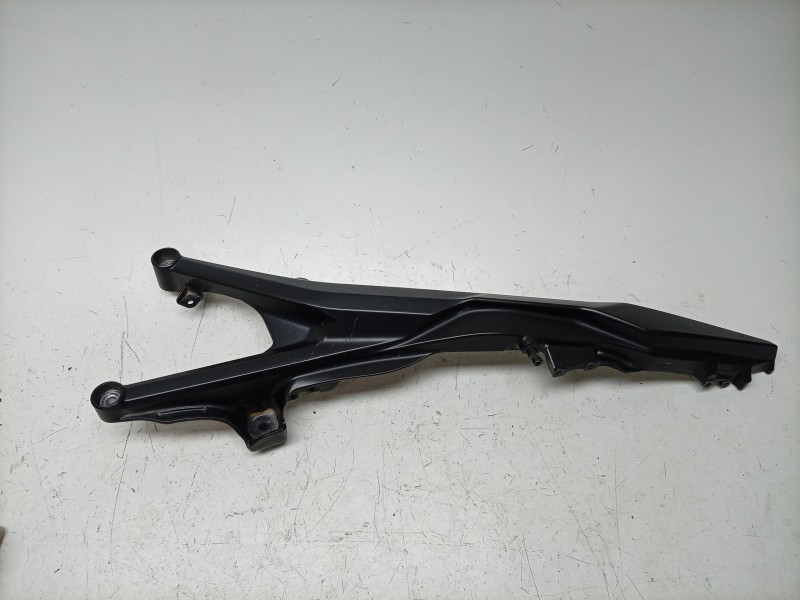 Recambio de subchasis trasero para honda cb1000 r cb 1000r referencia OEM IAM  50200MKJE50ZB 