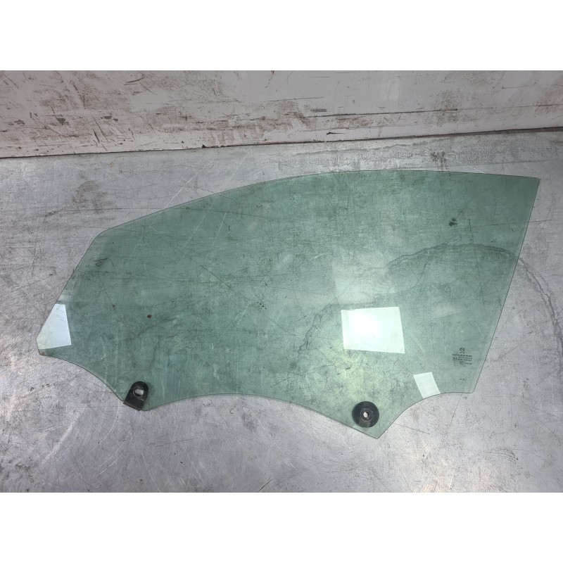 Recambio de luna delantera izquierda para peugeot 308 ii (lb_, lp_, lw_, lh_, l3_) 1.2 thp 110 referencia OEM IAM  E243R000929 
