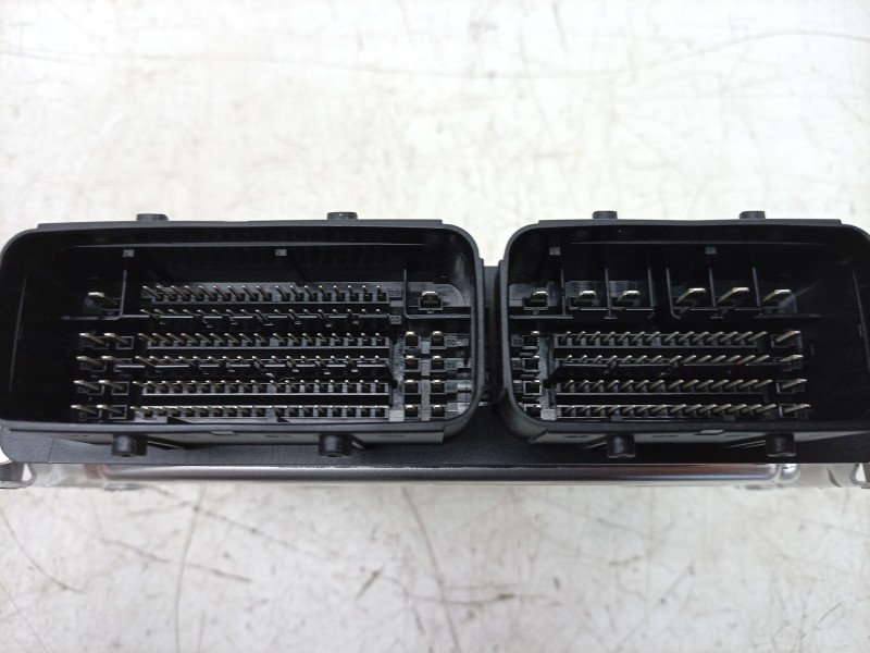 Recambio de centralita motor uce para peugeot 208 5p allure hybrid 110 edcs6 referencia OEM IAM 0861S109RG 9867495080 
