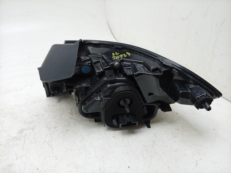 Recambio de piloto trasero izquierdo para peugeot 208 5p allure hybrid 110 edcs6 referencia OEM IAM  9865941980 PG3324155
