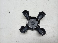 Recambio de tapacubos para peugeot 208 5p allure hybrid 110 edcs6 referencia OEM IAM  9848313780  2