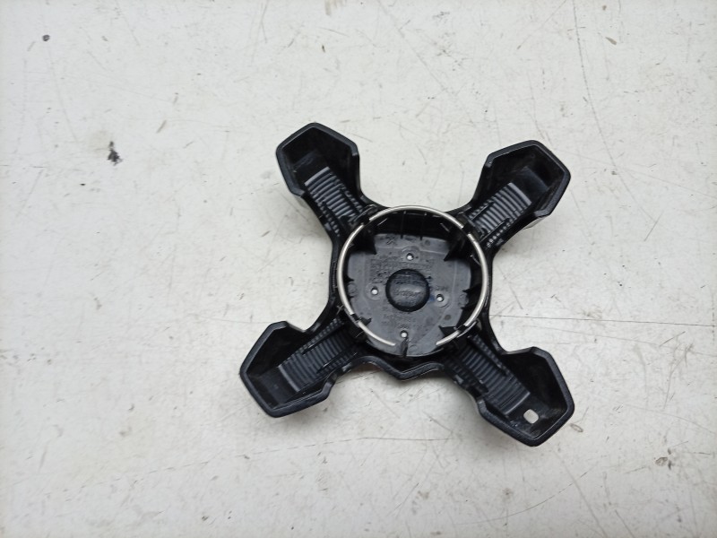 Recambio de tapacubos para peugeot 208 5p allure hybrid 110 edcs6 referencia OEM IAM  9848313780 