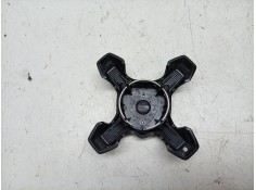 Recambio de tapacubos para peugeot 208 5p allure hybrid 110 edcs6 referencia OEM IAM  9848313780  2