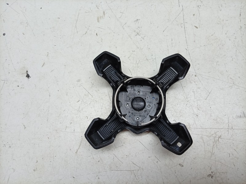 Recambio de tapacubos para peugeot 208 5p allure hybrid 110 edcs6 referencia OEM IAM  9848313780 