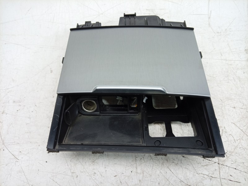 Recambio de cenicero para kia stinger (ck) 2.0 tgdi cat referencia OEM IAM  84680J5600 
