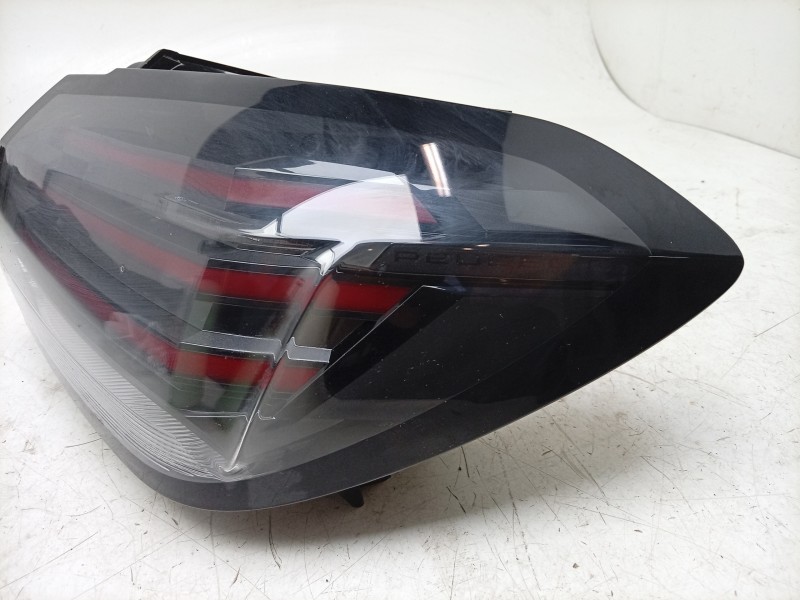Recambio de piloto trasero derecho para peugeot 208 5p allure hybrid 110 edcs6 referencia OEM IAM  9865938480 PG3324155