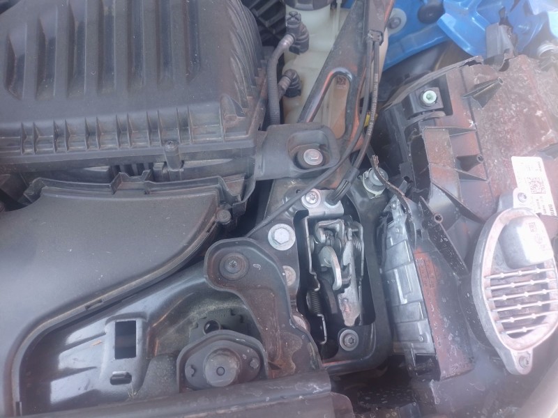 Recambio de cerradura capo para bmw 1 (f40) 118 d referencia OEM IAM   