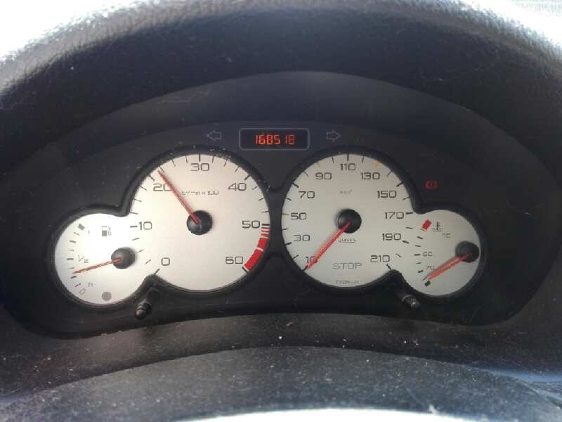 peugeot 206 berlina del año 2003