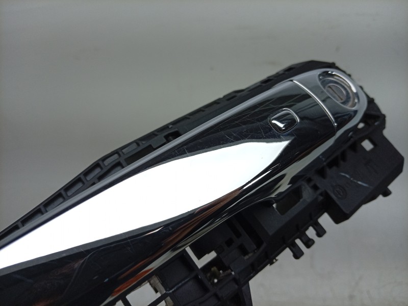 Recambio de maneta exterior delantera izquierda para maserati ghibli iii (m157) 3.0 s q4 referencia OEM IAM  670005439 