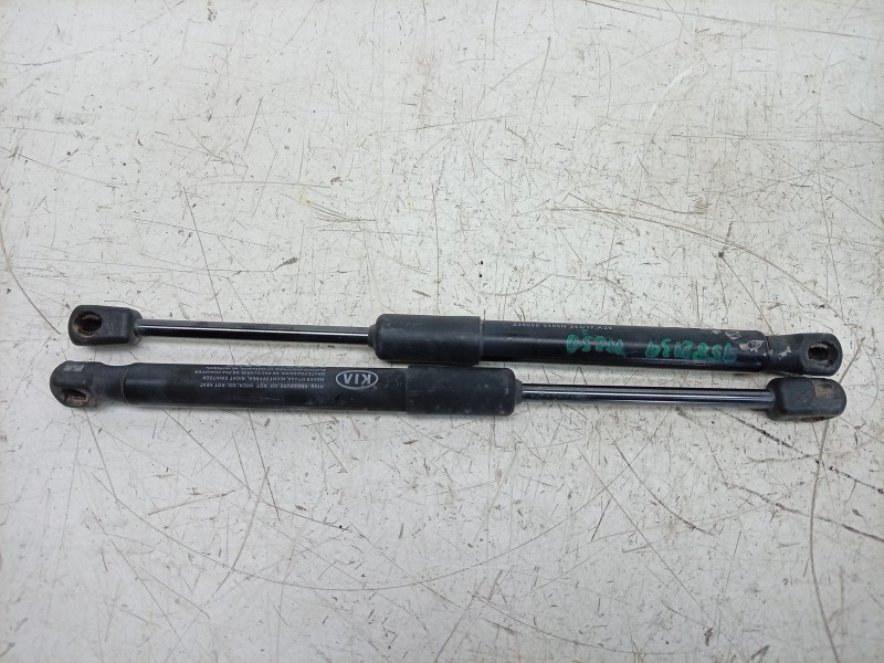 Recambio de amortiguadores capo para kia stinger (ck) 2.0 tgdi cat referencia OEM IAM  81161J5000 