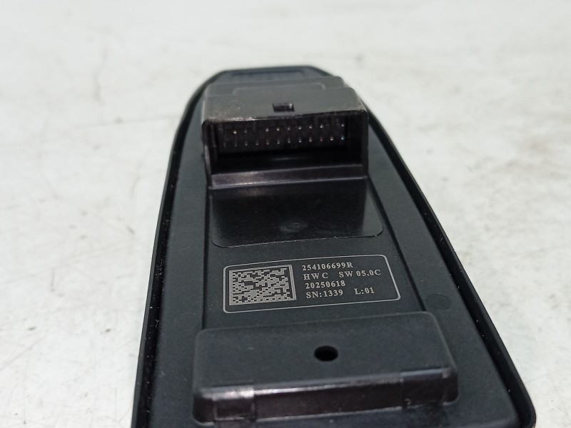 Recambio de mando elevalunas delantero izquierdo para renault 5 e-tech 150 referencia OEM IAM  254106699R 