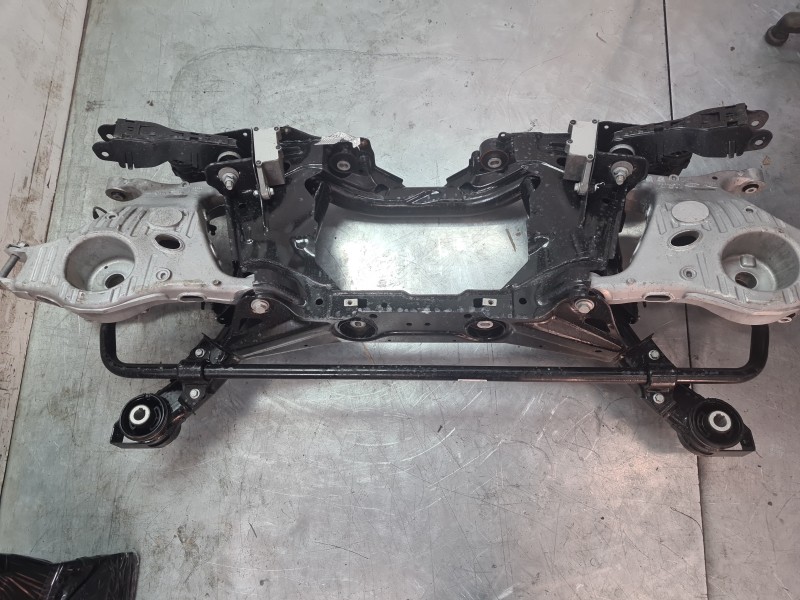 Recambio de puente trasero para jaguar e-pace first edition referencia OEM IAM J9C21128 J9C21128 