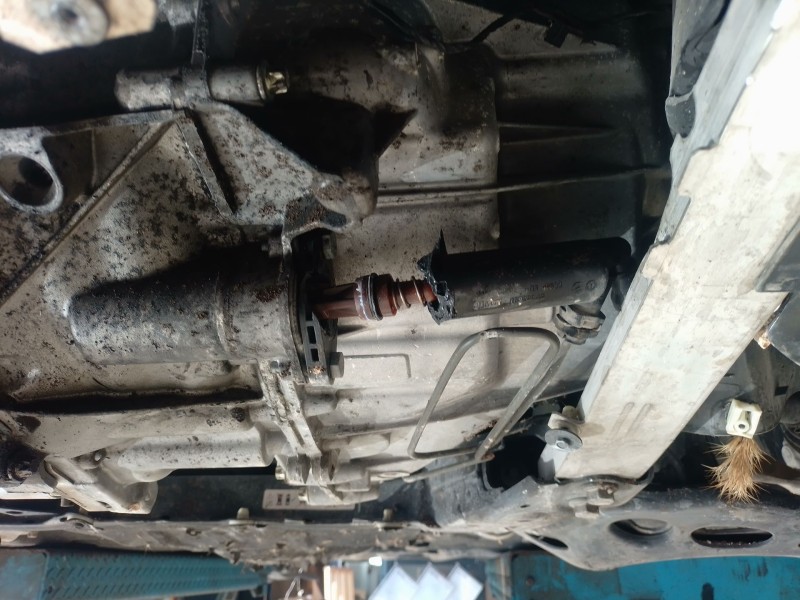 Recambio de caja cambios para bmw 1 (f40) 118 d referencia OEM IAM   
