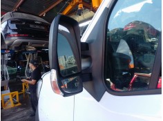 RETROVISOR IZQUIERDO 