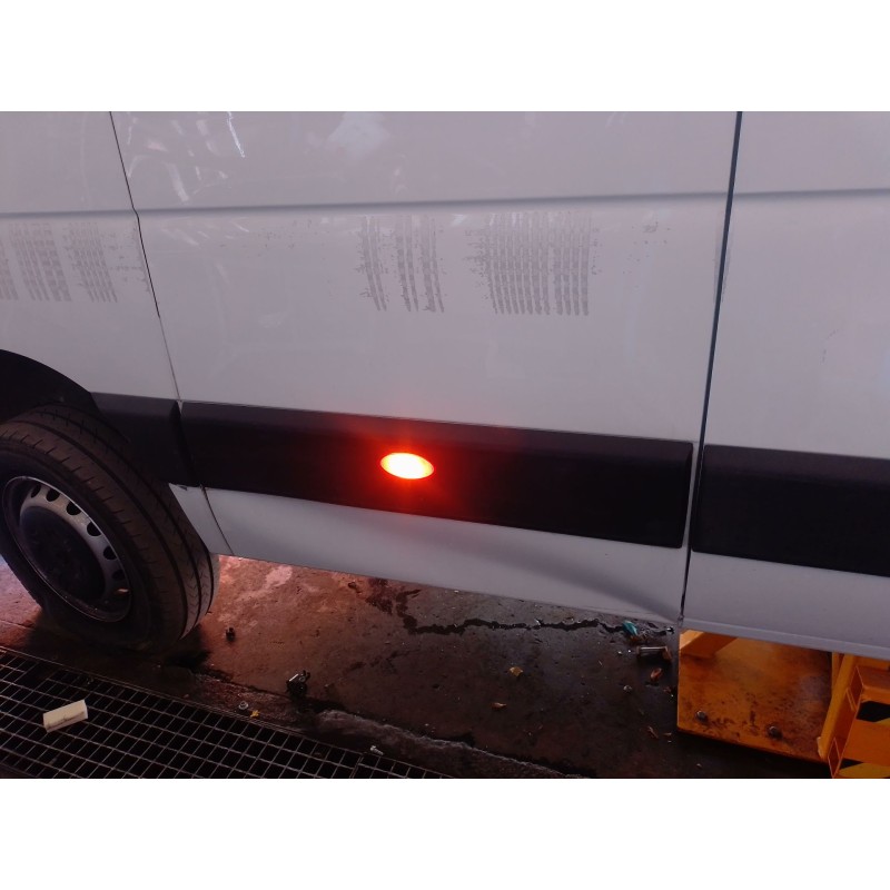 Recambio de moldura para renault master iii furgoneta (fv) 2.3 dci 150 fwd (fv0f, fv03) referencia OEM IAM   