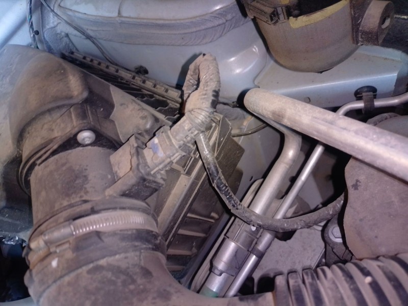 Recambio de caudalimetro para renault master iii furgoneta (fv) 2.3 dci 150 fwd (fv0f, fv03) referencia OEM IAM   