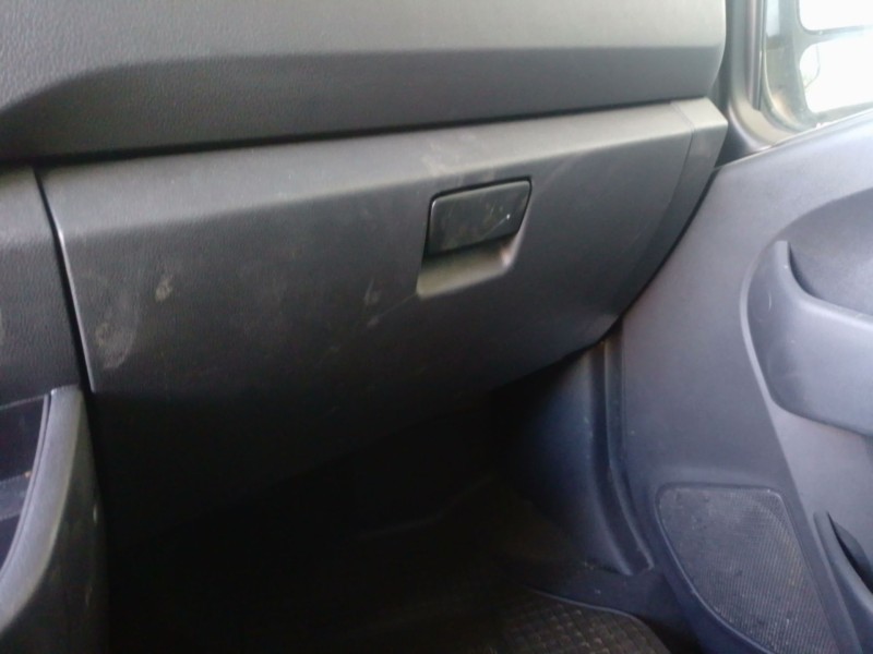Recambio de guantera para renault master iii furgoneta (fv) 2.3 dci 150 fwd (fv0f, fv03) referencia OEM IAM   