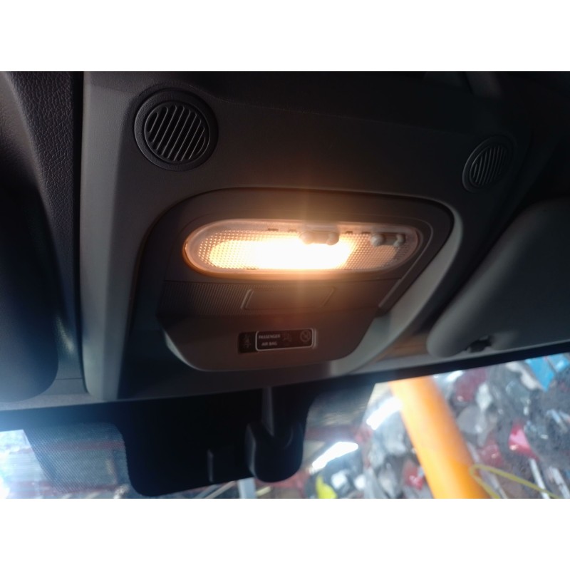 Recambio de luz interior para renault master iii furgoneta (fv) 2.3 dci 150 fwd (fv0f, fv03) referencia OEM IAM   