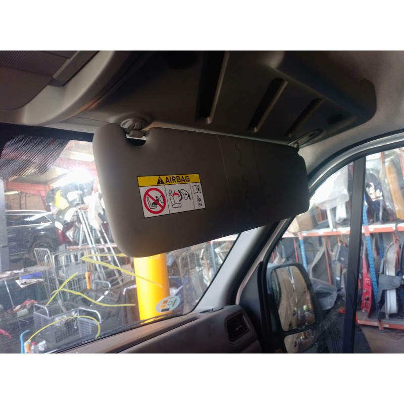 Recambio de parasol derecho para renault master iii furgoneta (fv) 2.3 dci 150 fwd (fv0f, fv03) referencia OEM IAM   