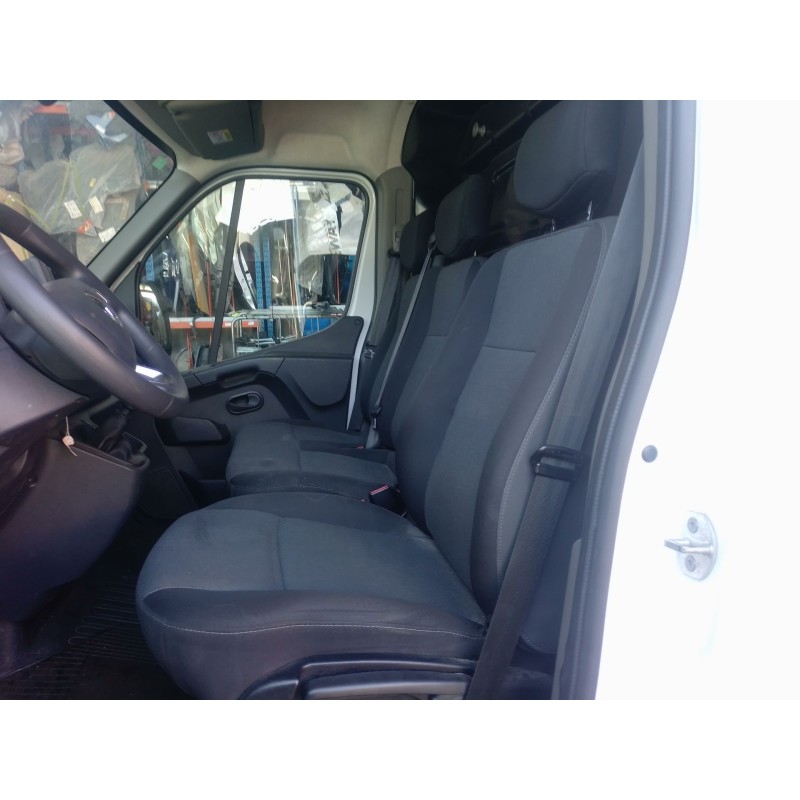 Recambio de juego asientos completo para renault master iii furgoneta (fv) 2.3 dci 150 fwd (fv0f, fv03) referencia OEM IAM   