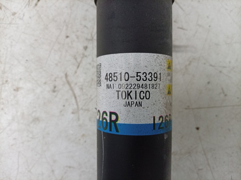 Recambio de amortiguador delantero derecho para lexus is iii (_e3_) 300h (ave30_) referencia OEM IAM  4851053391 