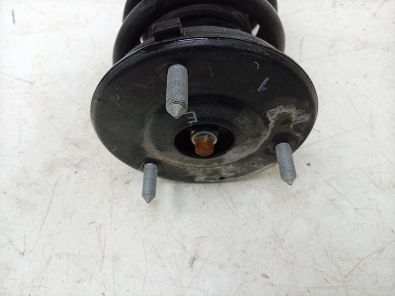 Recambio de amortiguador delantero derecho para lexus is iii (_e3_) 300h (ave30_) referencia OEM IAM  4851053391 