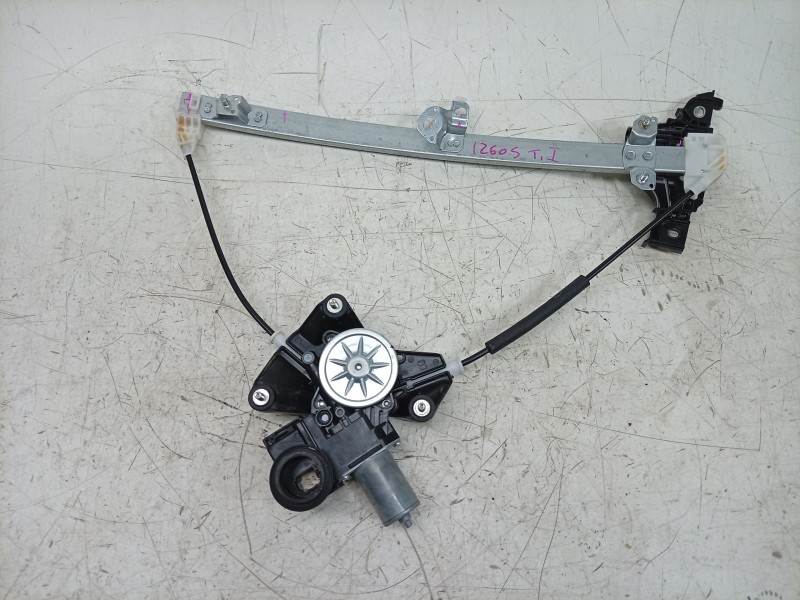 Recambio de elevalunas trasero izquierdo para toyota yaris (_p21_, _pa1_, _ph1_) 1.5 hybrid (mxph11) referencia OEM IAM  857200D