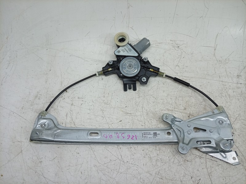Recambio de elevalunas delantero derecho para toyota corolla sedán (_e21_) 1.8 vvti hybrid (zwe211, mzea12) referencia OEM IAM  
