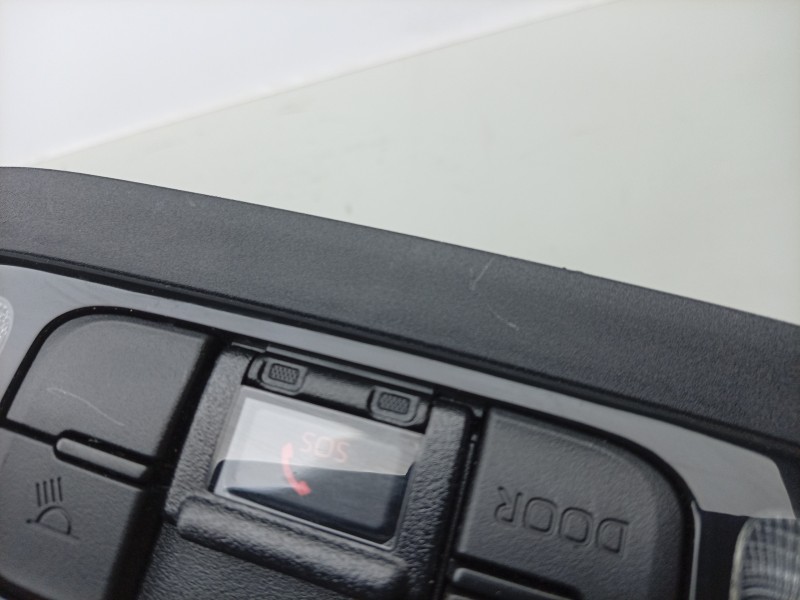 Recambio de luz interior para toyota yaris (_p21_, _pa1_, _ph1_) 1.5 hybrid (mxph11) referencia OEM IAM  812600D260 