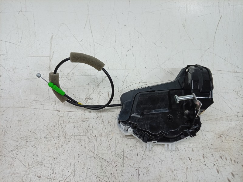 Recambio de cerradura puerta trasera izquierda para toyota yaris (_p21_, _pa1_, _ph1_) 1.5 hybrid (mxph11) referencia OEM IAM  6