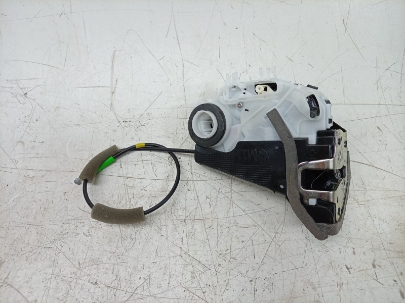 Recambio de cerradura puerta trasera izquierda para toyota yaris (_p21_, _pa1_, _ph1_) 1.5 hybrid (mxph11) referencia OEM IAM  6