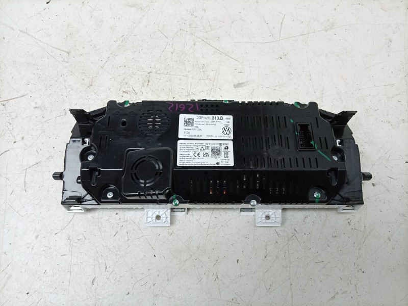 Recambio de cuadro instrumentos para volkswagen polo vi (aw1, bz1, ae1, bz3) 1.0 tsi referencia OEM IAM  2GP920310B 