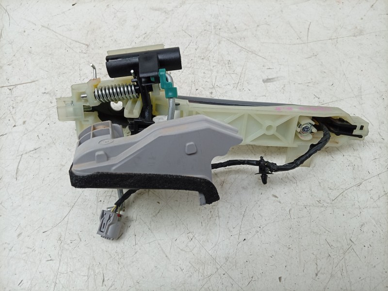 Recambio de maneta exterior delantera izquierda para hyundai kona (os, ose, osi) 1.6 gdi hybrid referencia OEM IAM  82651J9710 