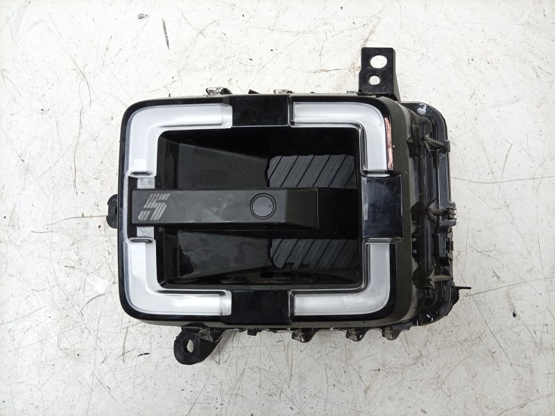 Recambio de piloto delantero izquierdo para renault 5 e-tech 150 referencia OEM IAM  266050287R 