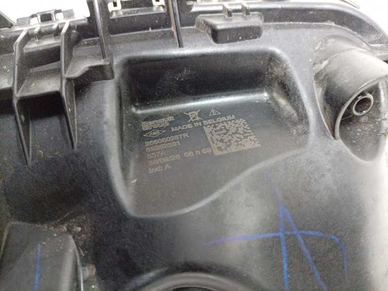 Recambio de piloto delantero izquierdo para renault 5 e-tech 150 referencia OEM IAM  266050287R 