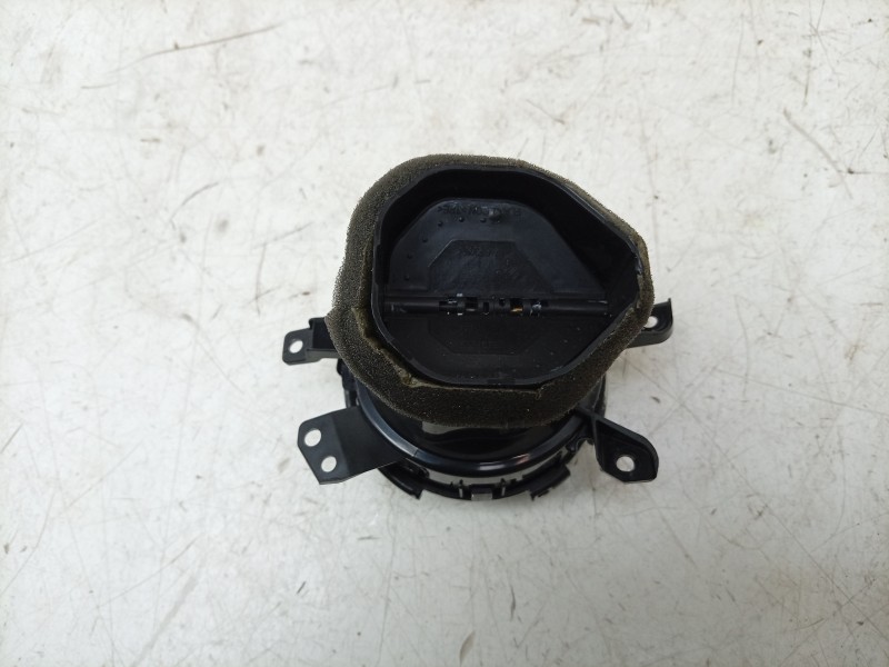 Recambio de aireador central para kia stinger (ck) 2.0 tgdi cat referencia OEM IAM  97040J5000 