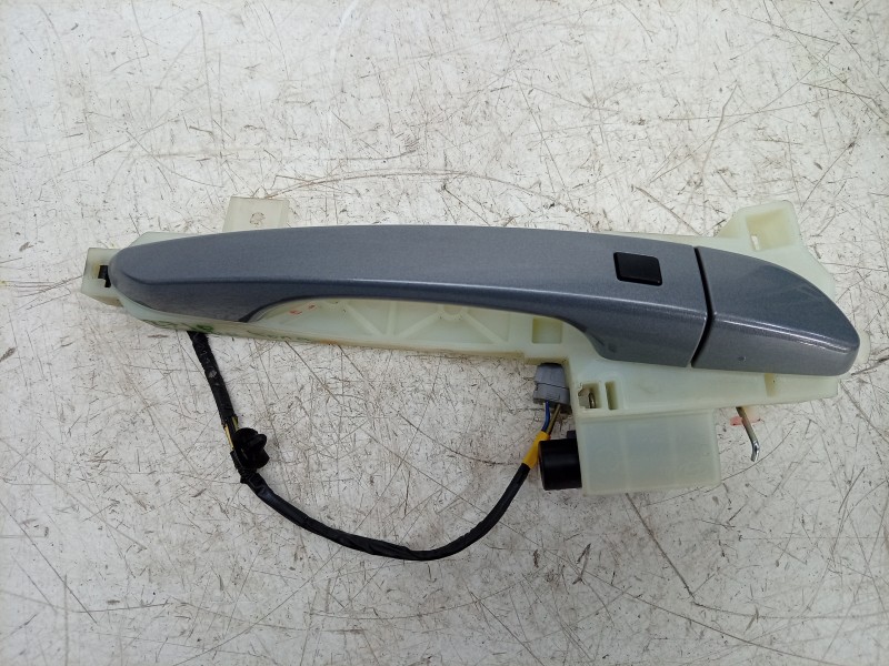 Recambio de maneta exterior delantera derecha para hyundai kona (os, ose, osi) 1.6 gdi hybrid referencia OEM IAM  82661J9710 