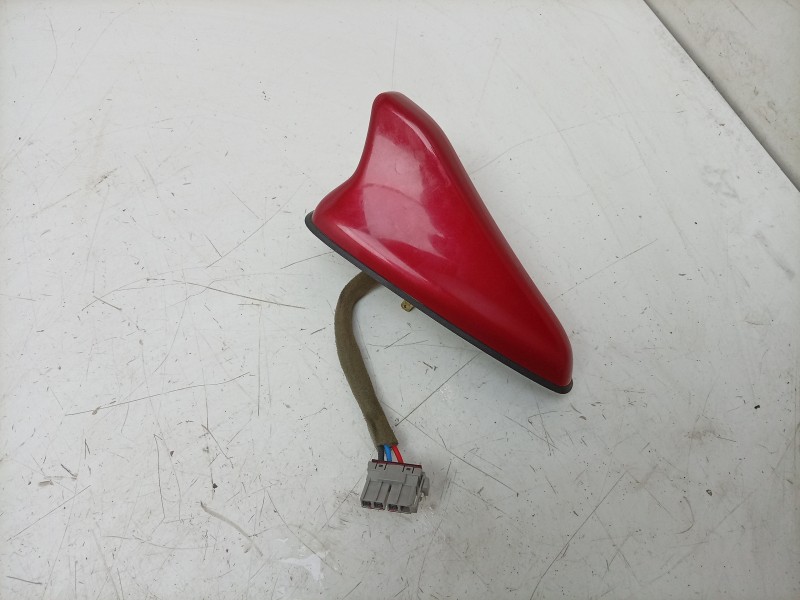 Recambio de antena para kia stinger (ck) 2.0 tgdi cat referencia OEM IAM  96210J5300 