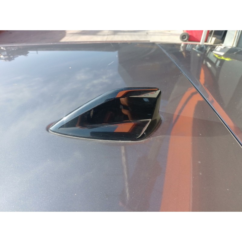 Recambio de antena para peugeot 308 sw iii (fc_, fj_, fr_, f4_, fn_) bluehdi 130 (fcyhzl, fcyhzt) referencia OEM IAM   